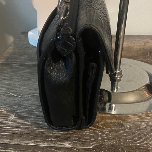 Brighton Black Crocodile Embossed Leather Crossbody Wallet Bag Silver Accents - Picture 3 of 13